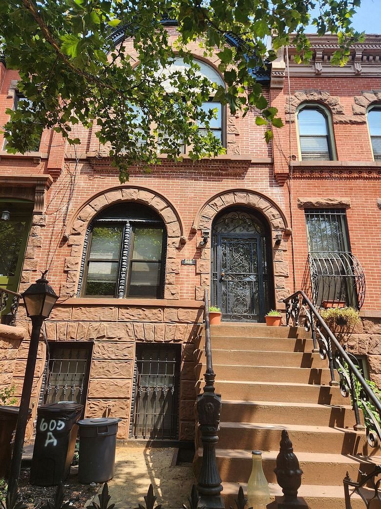 605A Decatur Street