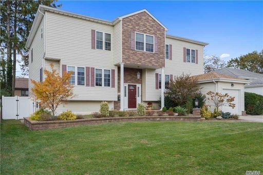 Image 1 of 36 for 853 Talbot Avenue Ave in Long Island, N. Woodmere, NY, 11581