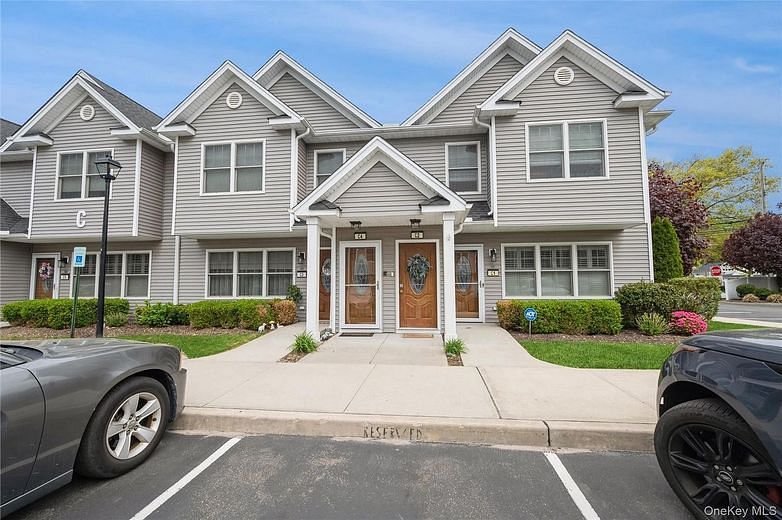 608 Carman Avenue #C2