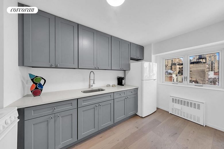 609 Columbus Avenue #8Q