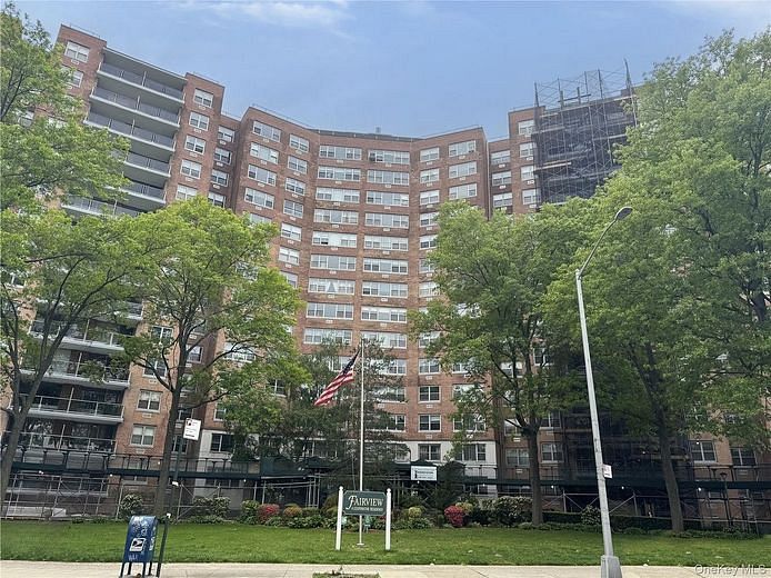 61-20 Grand Central Parkway #A1