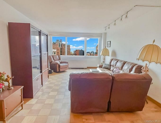 61-20 Grand Central Parkway #A1407