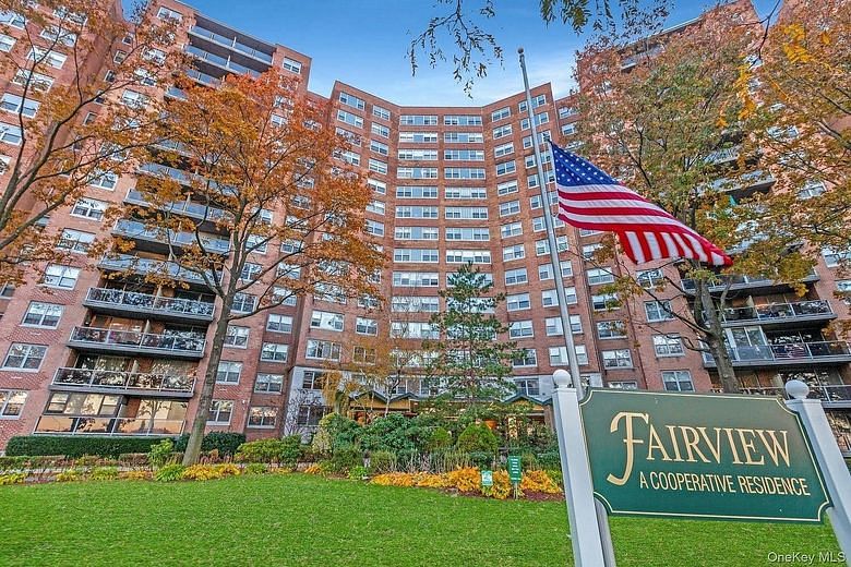61-20 Grand Central Parkway #A501