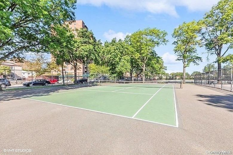 61-20 Grand Central Parkway #A901