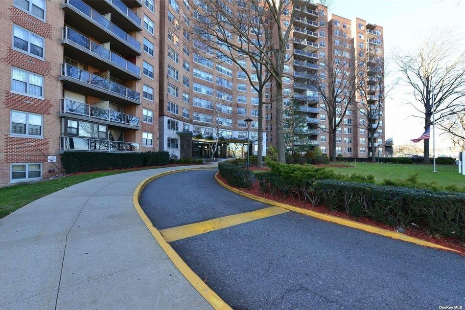 Image 1 of 10 for 61-20 Grand Central Parkway #C500 in Queens, Forest Hills, NY, 11375