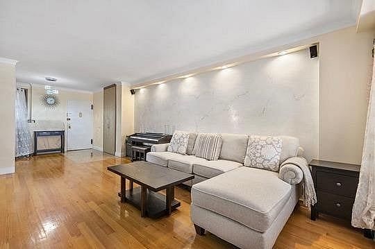 61-35 98th Street #15E