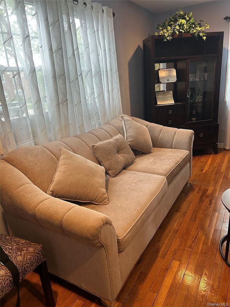 61-55 224 st #A