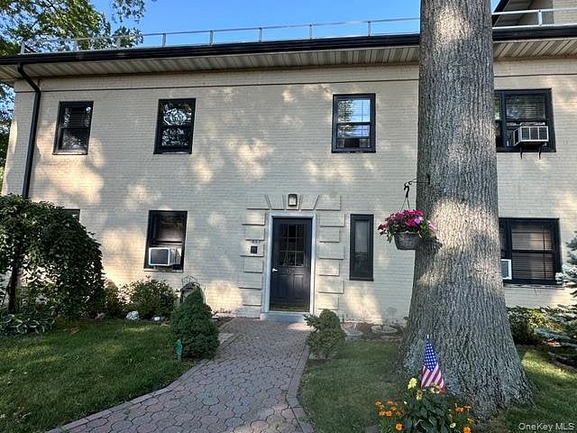 61 Manchester Road #A-21