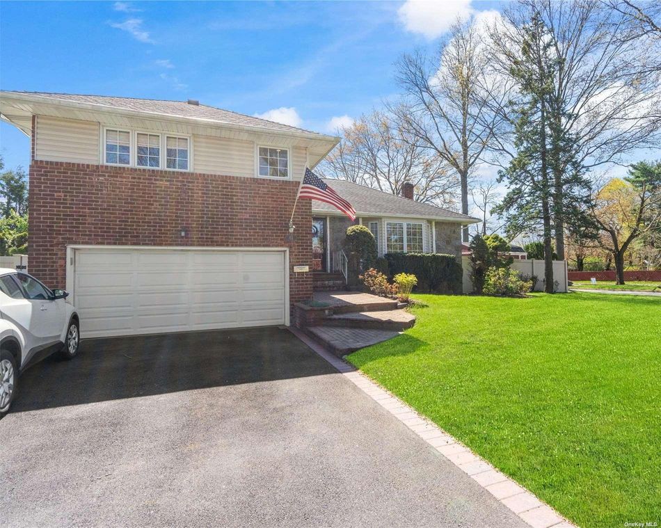 Image 1 of 29 for 61 Parkway Drive in Long Island, Syosset, NY, 11791