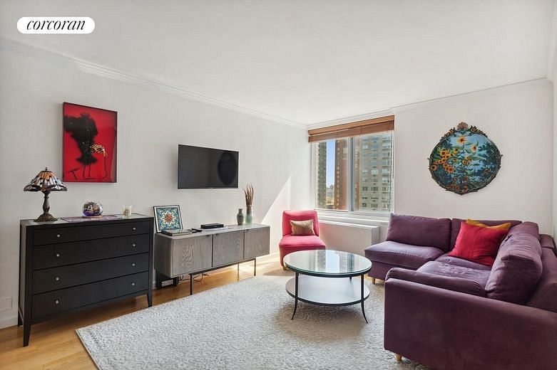 61 West 62nd Street #21N