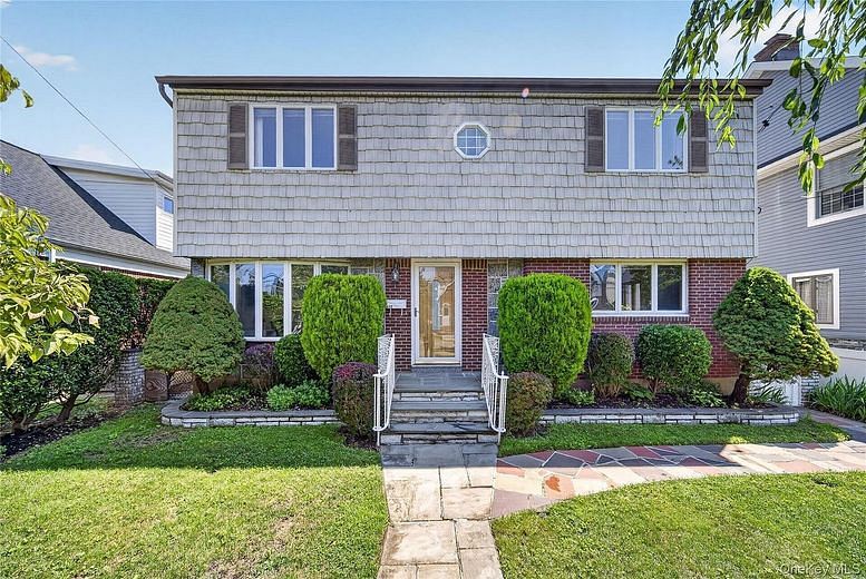 612 Marcellus Road