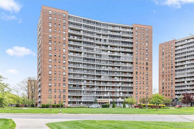 6135 98th Street #12M