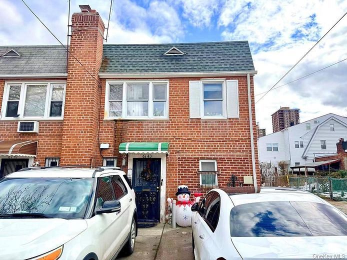 6143 157th Street