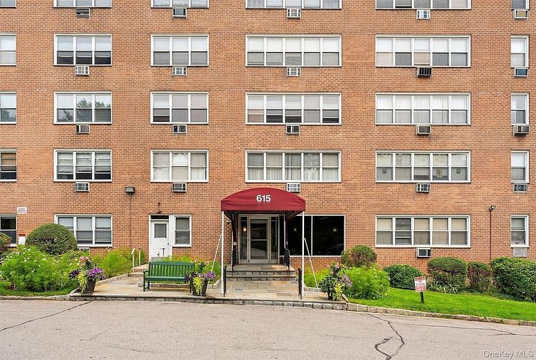 615 Palmer Road #806
