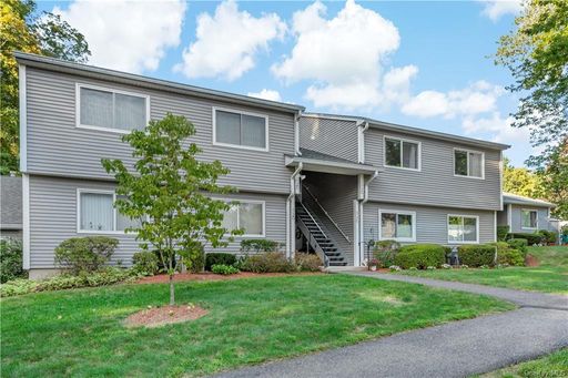 Image 1 of 29 for 175 Long Hill Drive #E in Westchester, Yorktown Heights, NY, 10598