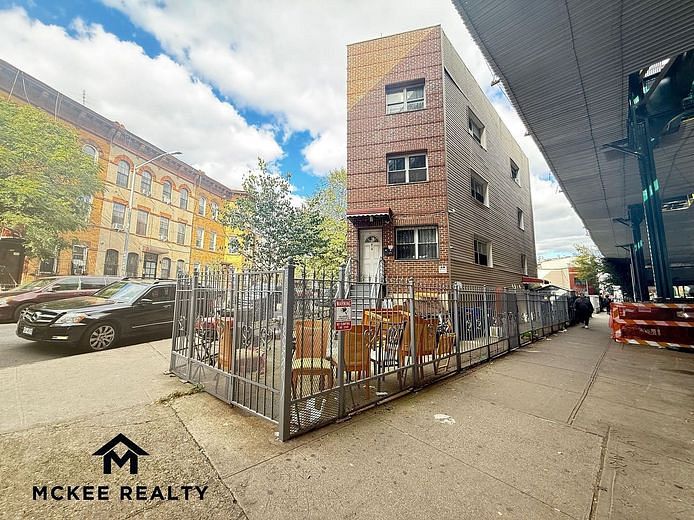 618 Hart Street #MULTI