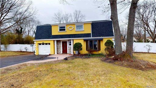 Image 1 of 19 for 7 Linden St in Long Island, Coram, NY, 11727