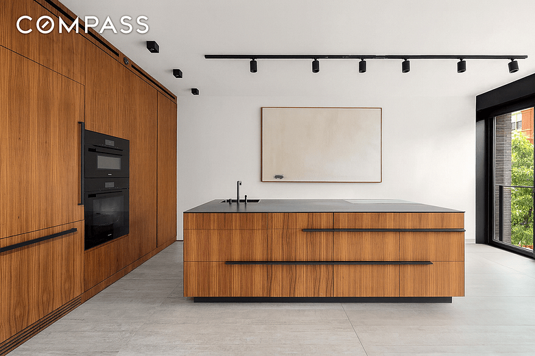 619 East 6th Street #4