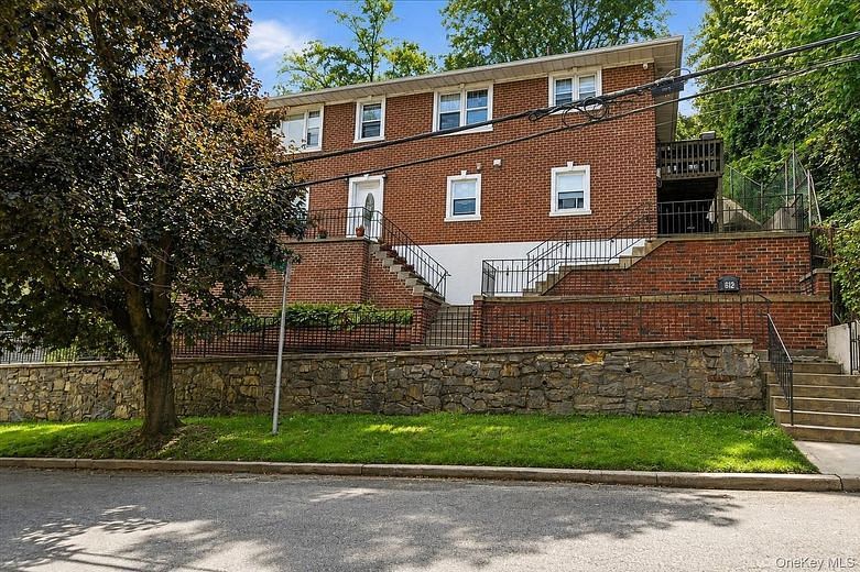 62 Raybrook Rd