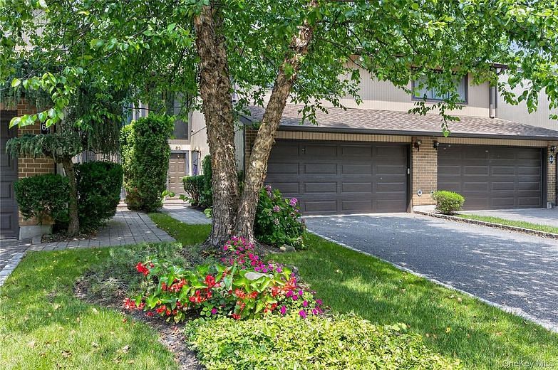 62 Wimbledon Drive