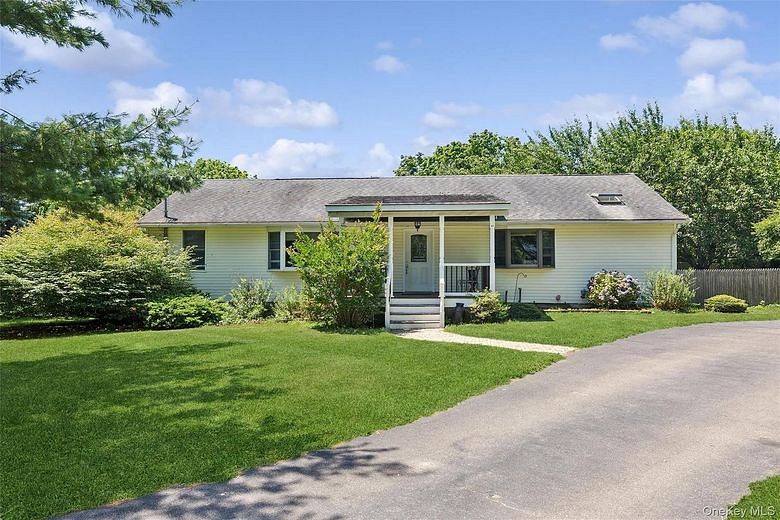 6205 Alvahs Lane