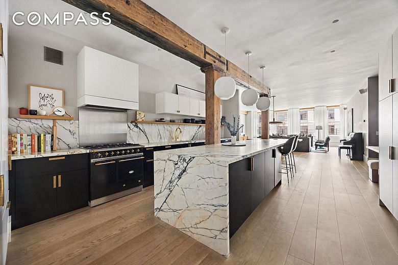 622 Greenwich Street #4B