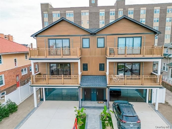 622 W Penn Street