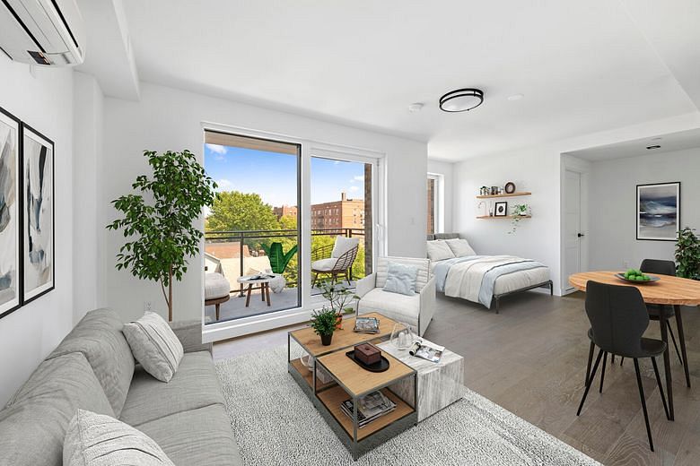 623 Avenue H #6C