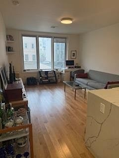 627 Dekalb Avenue #2D
