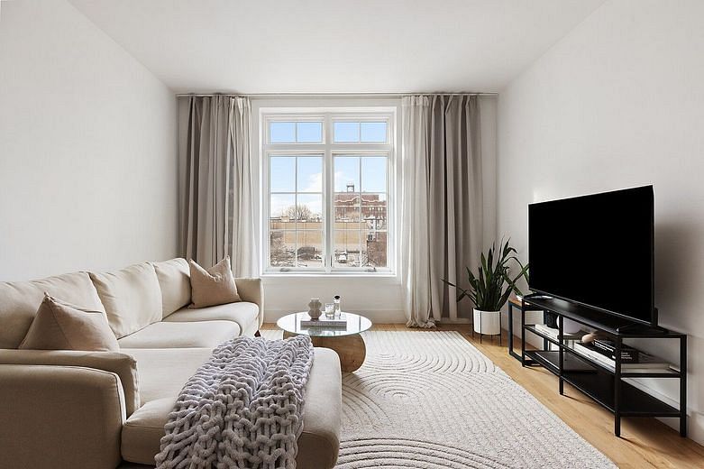 627 Dekalb Avenue #3A