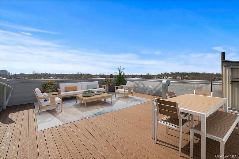 6296 Woodhaven Boulevard #6N