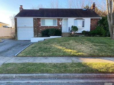 Image 1 of 29 for 36 1st Ave in Long Island, Farmingdale, NY, 11735