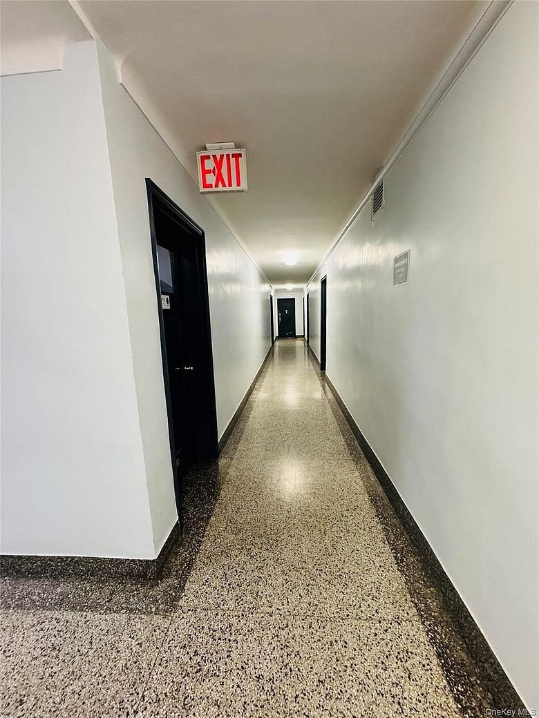 63-84 Saunders Street #1K