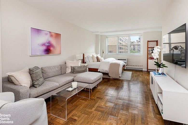 63 East 9th Street #8B