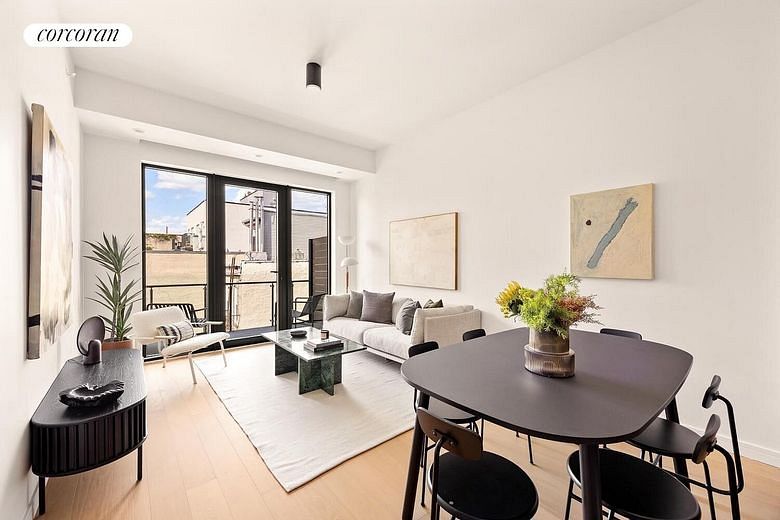 630 Grand Avenue #402