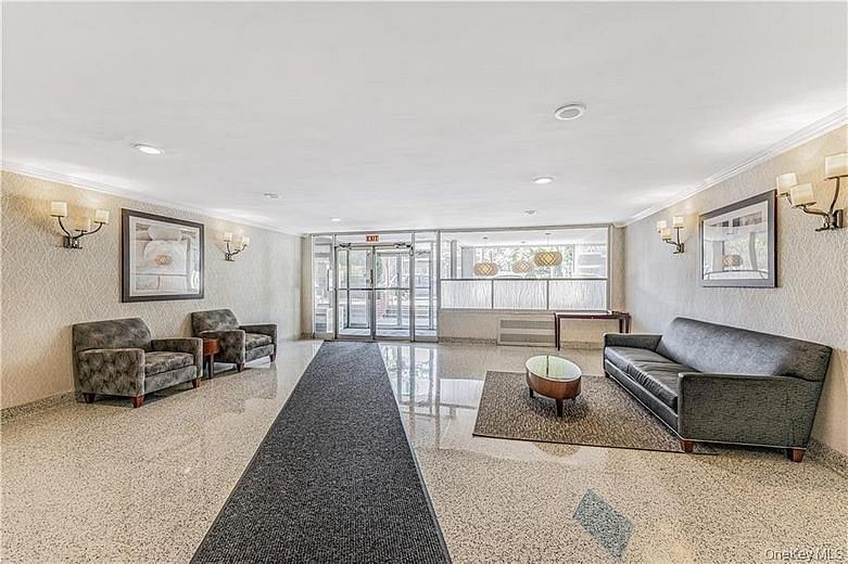 6300 Riverdale Avenue #6C