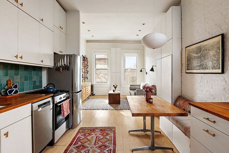 633 East 11th Street #22