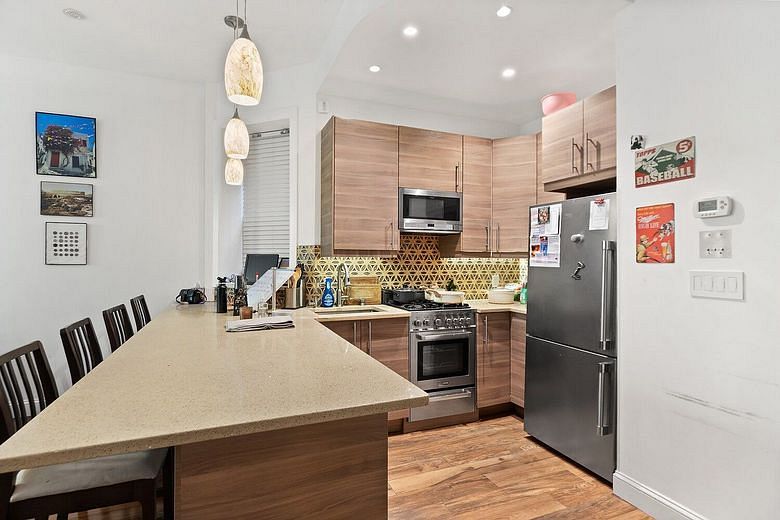 634 East 14th Street #4