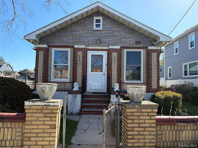 634 Minnieford Avenue