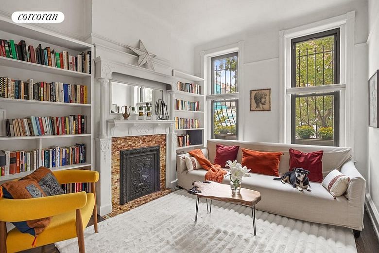 635 Saint Johns Place