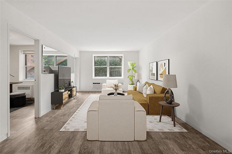 636 N Terrace Avenue #2B