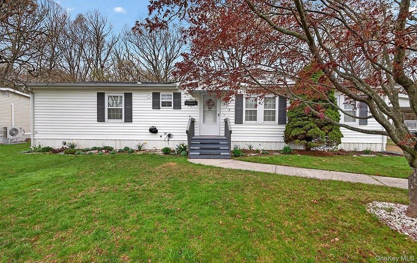 638 Fresh Pond Avenue #375