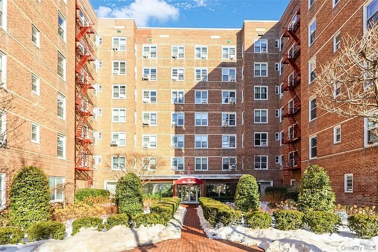 64-11 99th Street #318