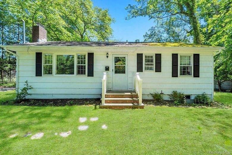 64 Cove Hollow Road