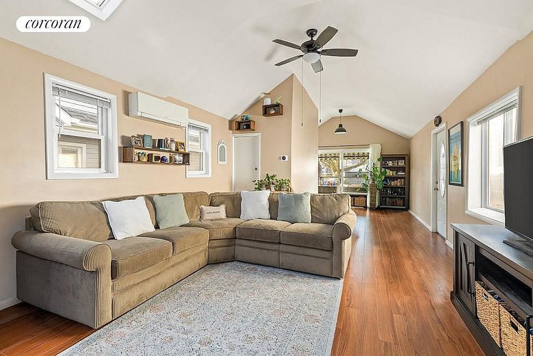 64 Hillside Avenue