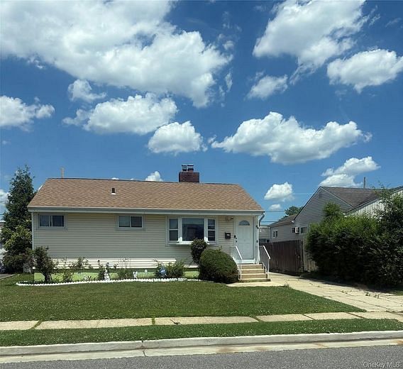 64 Hubbard Avenue
