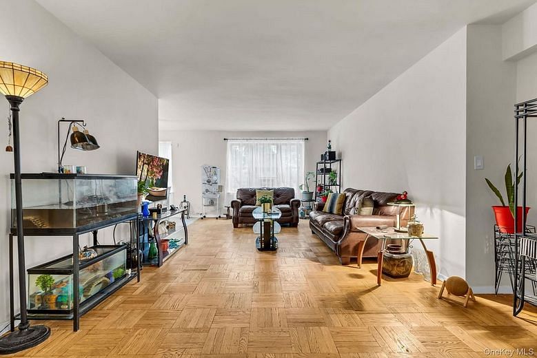 640 W 231 Street #2B