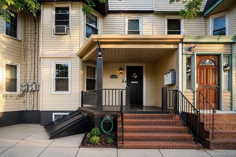 6408 Metropolitan Avenue