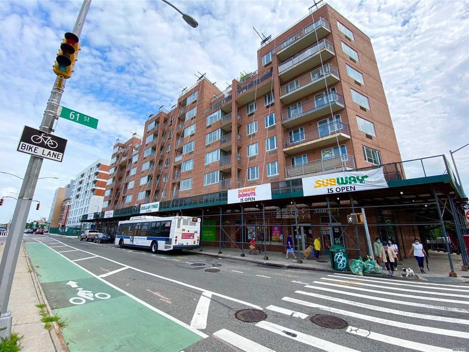 Image 1 of 32 for 63-14 Queens Boulevard #6F in Queens, Woodside, NY, 11377