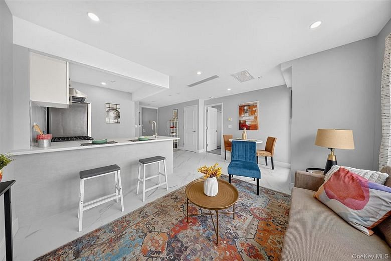 643 5th Avenue #6B